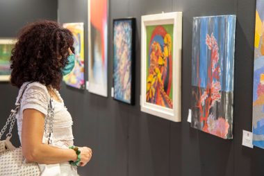 Ogni artista deve selezionare correttamente per vendere quadri online